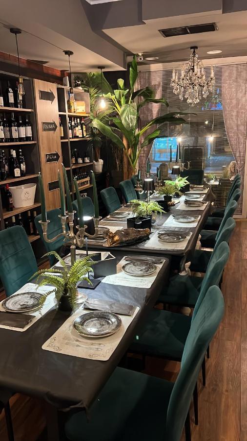 B&B Caffe Retro' Cisterna di Latina Exteriör bild