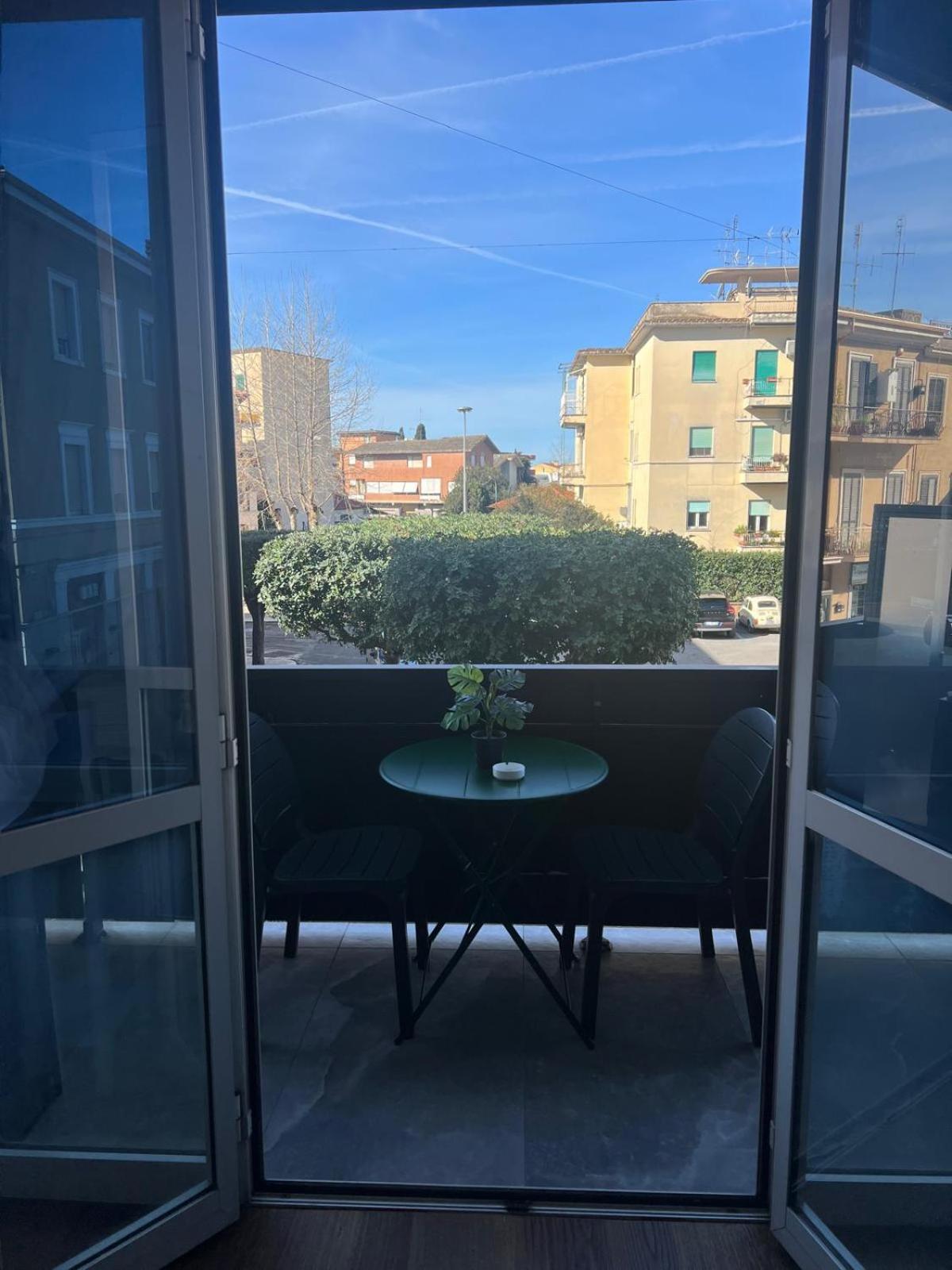 B&B Caffe Retro' Cisterna di Latina Exteriör bild
